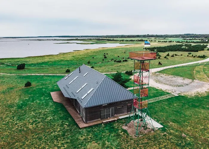 Harbor House Летний дом Lomala