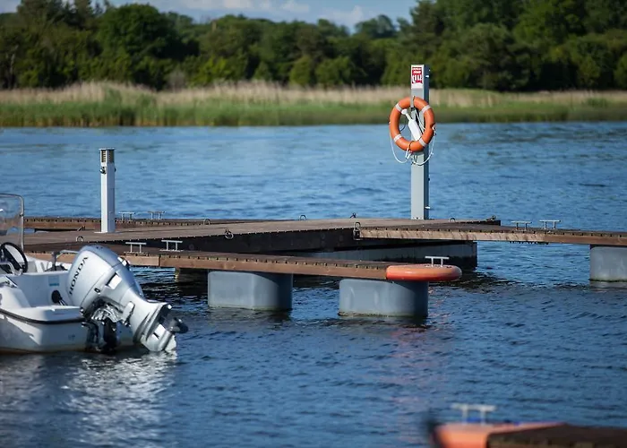 Летний дом Harbor House Lomala